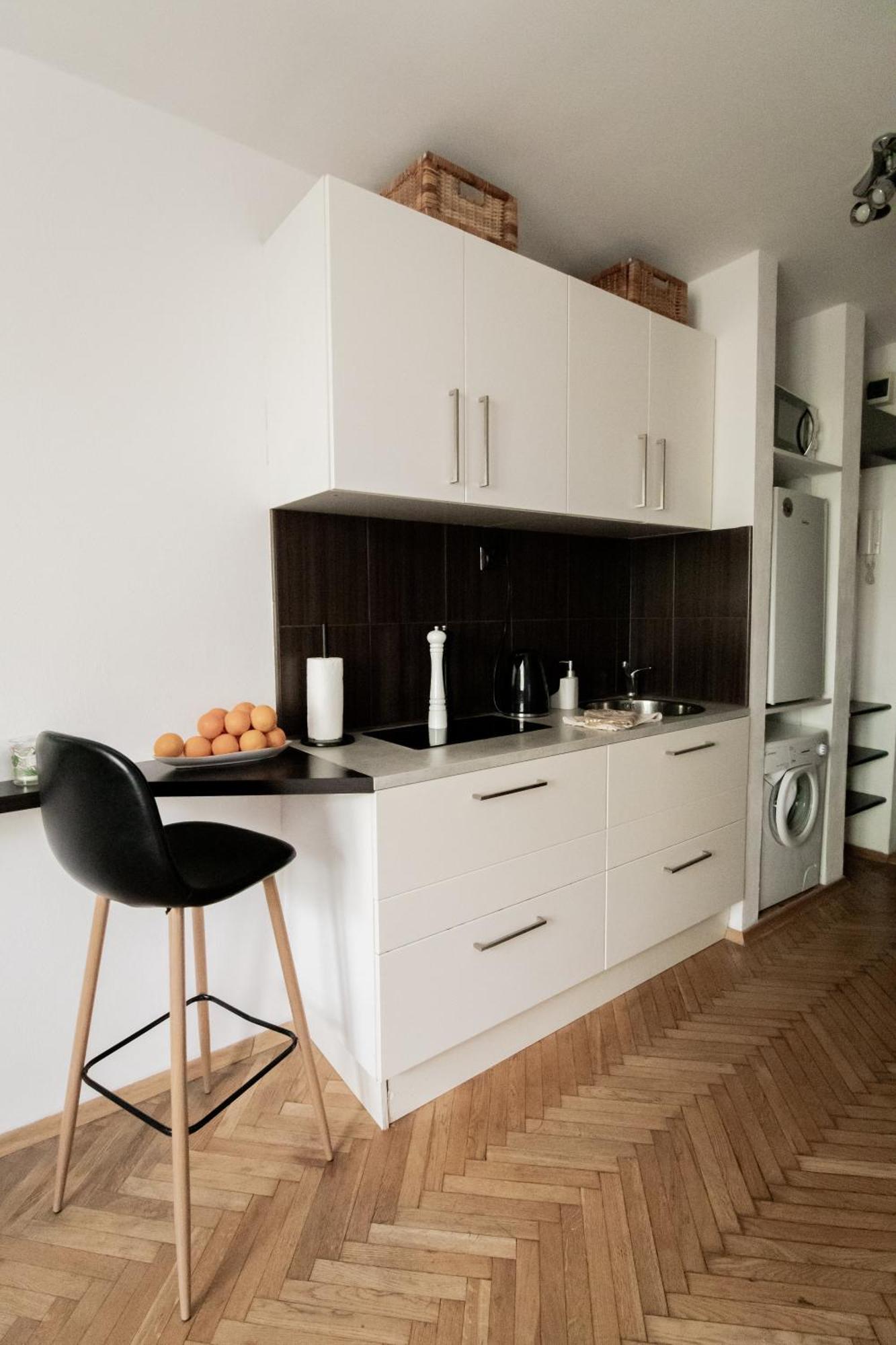 Piotrapartments - Daleka Cozy Train&Airport Apartment Warschau Exterior foto