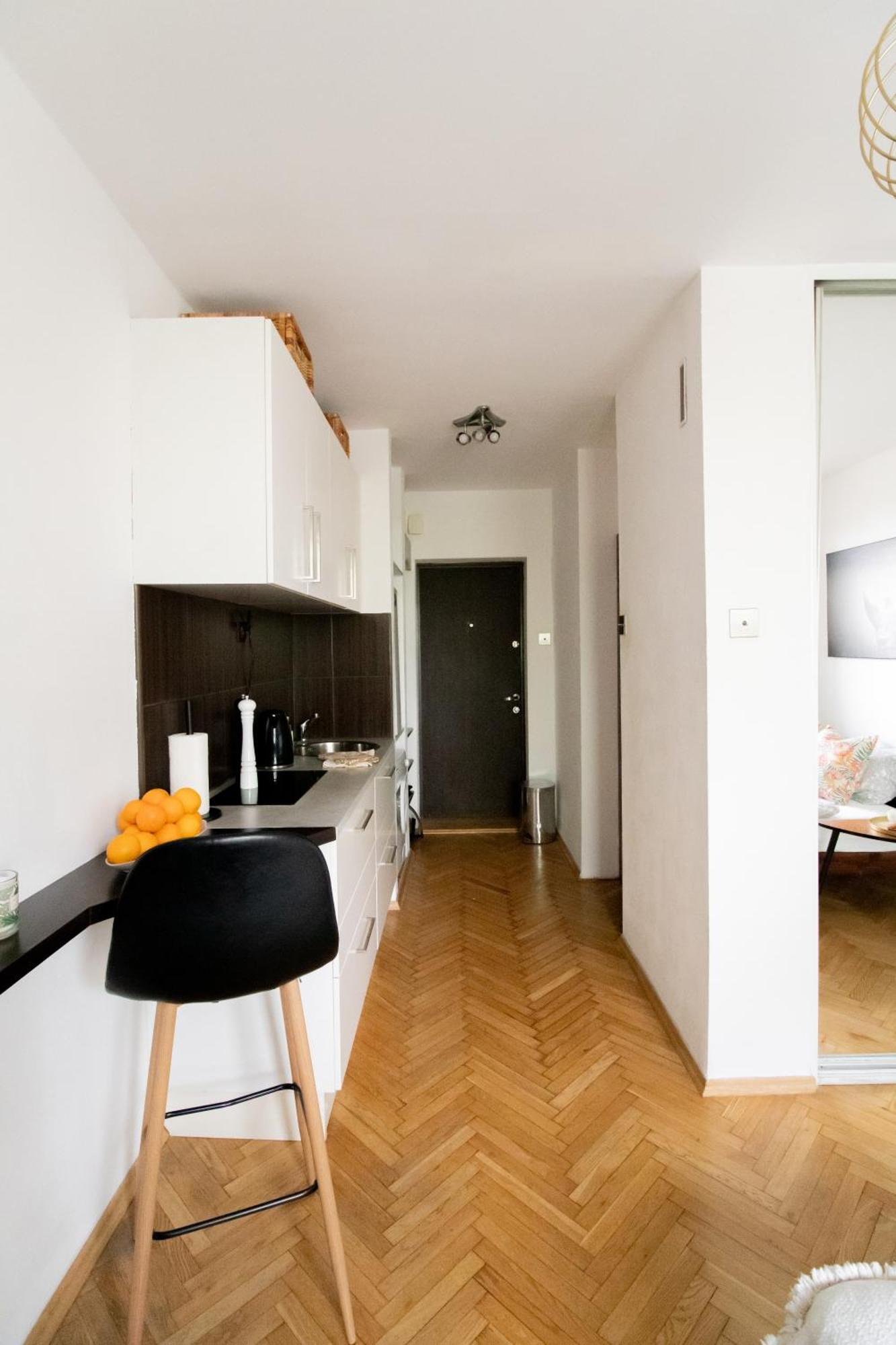Piotrapartments - Daleka Cozy Train&Airport Apartment Warschau Exterior foto